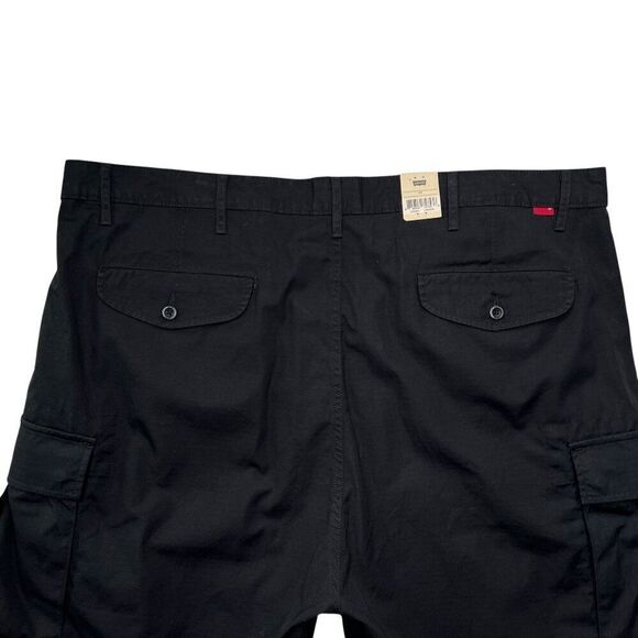 Levi's Men's Size 44 Black Carrier Cargo Shorts - Picture 6 of 13